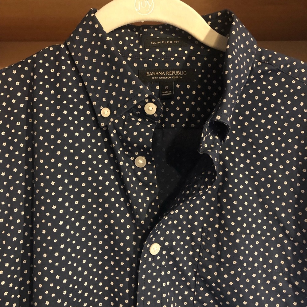 BR Patterned Button Down